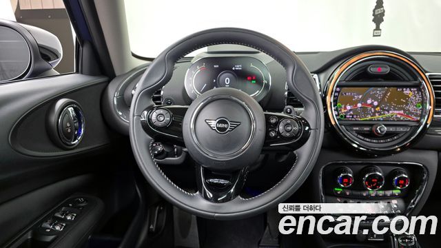 MINI Cooper S Clubman Standard 2nd 2021 — фото 17
