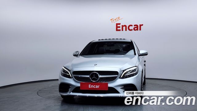 Mercedes-Benz C-Class (W205) C200 AMG Line 2021 — фото 3