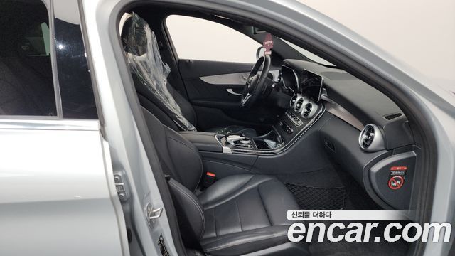 Mercedes-Benz C-Class (W205) C200 AMG Line 2021 — фото 11
