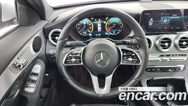 Mercedes-Benz C-Class (W205) C200 AMG Line 2021 — фото 13