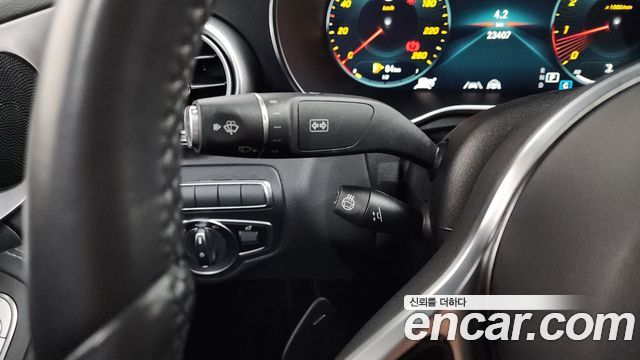 Mercedes-Benz C-Class (W205) C200 AMG Line 2021 — фото 15