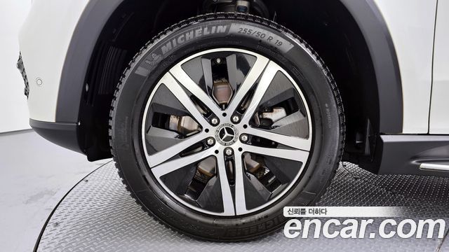 Mercedes-Benz GLE-Class (W167) GLE300d 4MATIC 2019 — фото 5
