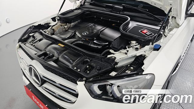Mercedes-Benz GLE-Class (W167) GLE300d 4MATIC 2019 — фото 6