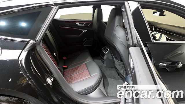 Audi RS7 (4K) 4.0 TFSI Quattro Performance 2025 — фото 16