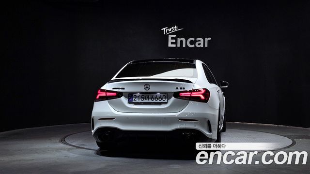 Mercedes-Benz A-Class (W177) AMG A35 4MATIC Sedan 2023 — фото 4