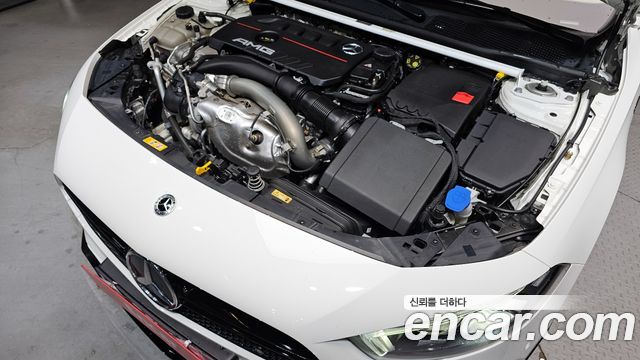Mercedes-Benz A-Class (W177) AMG A35 4MATIC Sedan 2023 — фото 6