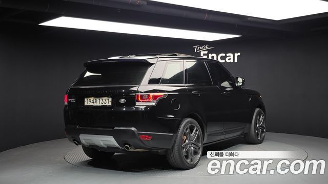Land Rover Range Rover Sport (II) 4.4 SDV8 HSE Dynamic 2015 — фото 2