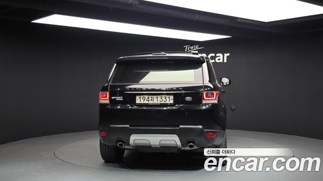 Land Rover Range Rover Sport (II) 4.4 SDV8 HSE Dynamic 2015 — фото 4