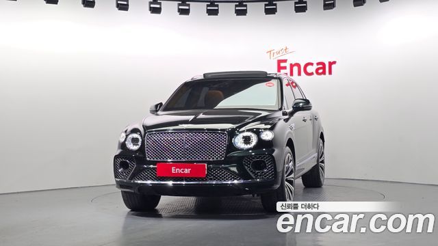 Bentley Bentayga 4.0 V8 Azure 2023 — фото 3