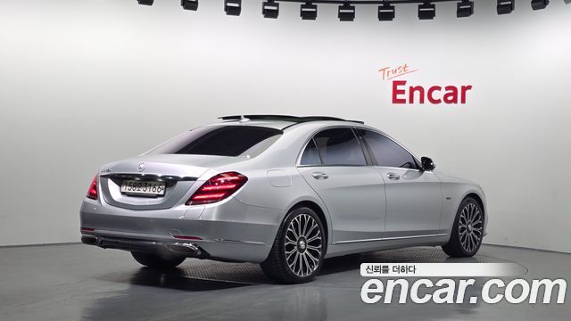 Mercedes-Benz S-Class (W222) S560eL 2020 — фото 2