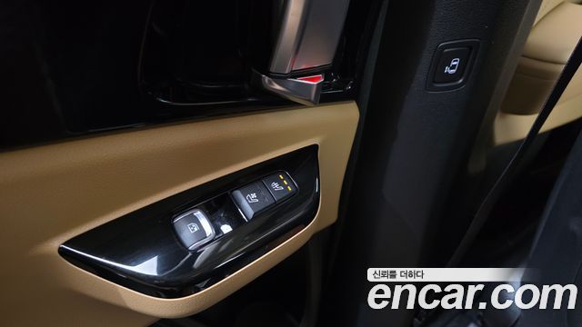 Kia Carnival (IV) Gasoline 7-Seater Signature 2021 — фото 16