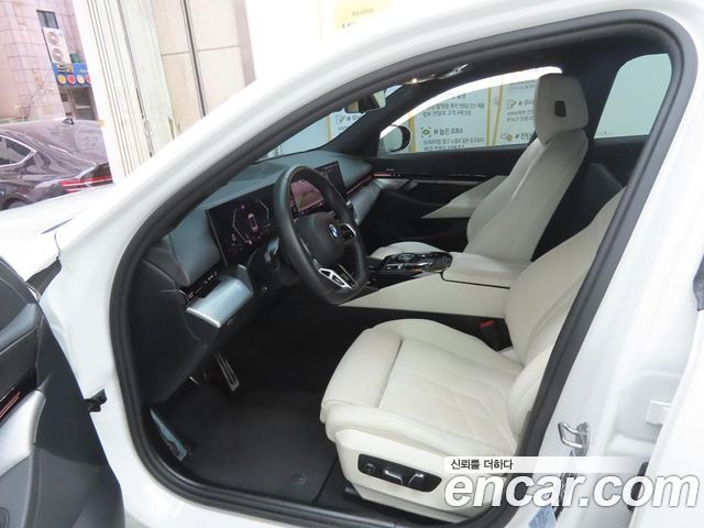 BMW 5 Series (G60) 523d M Sport 2024 — фото 5