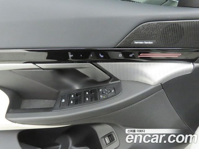 BMW 5 Series (G60) 523d M Sport 2024 — фото 9
