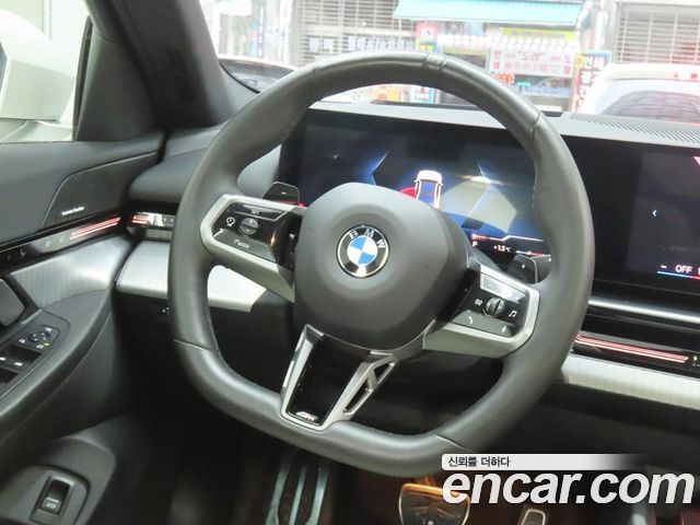 BMW 5 Series (G60) 523d M Sport 2024 — фото 20
