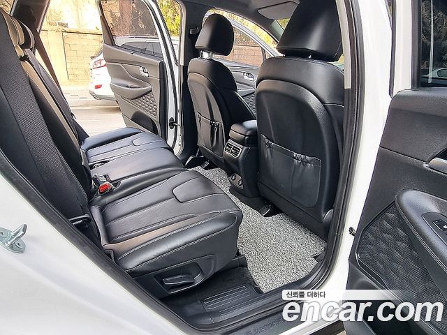 Hyundai Santa Fe HEV 1.6 2WD Prestige 2023 — фото 9