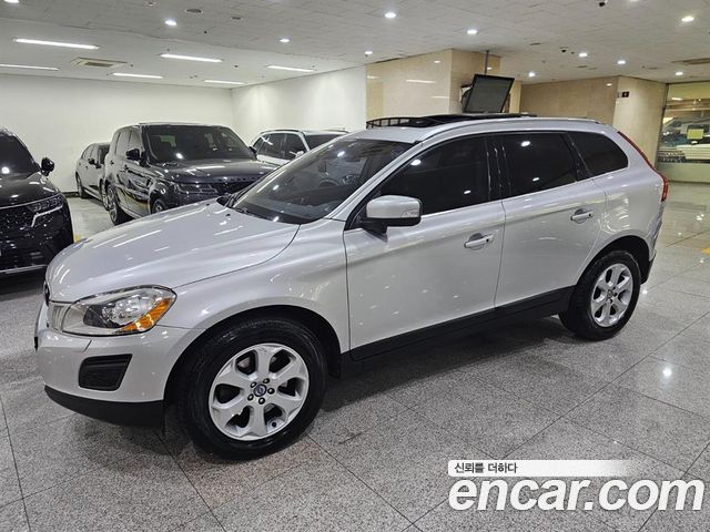 Volvo XC60 D4 1st 2013 — фото 2