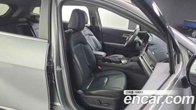 Kia Sportage (V) Diesel 2.0 2WD Nobleless 2022 — фото 12