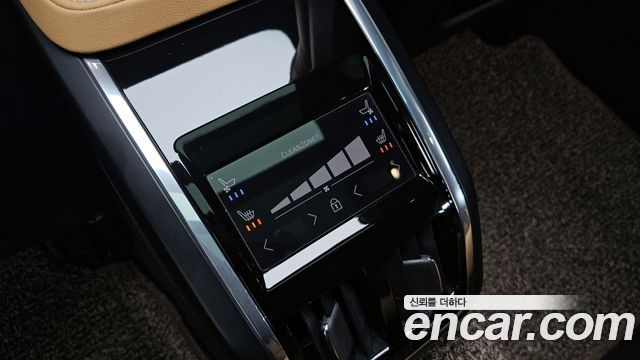 Volvo S90 B6 AWD Ultimate Bright 2023 — фото 18