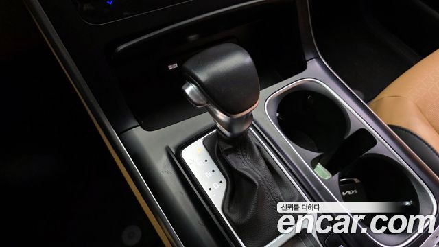 Kia Carnival (IV) Diesel 9-Seater Prestige 2023 — фото 9