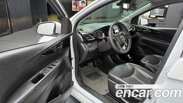 Chevrolet Spark Premier 2019 — фото 11