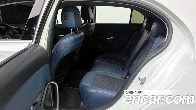 Mercedes-Benz A-Class (W177) A220 Hatchback 2019 — фото 18