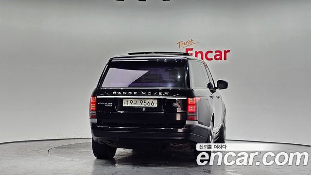 Land Rover Range Rover (IV) 4.4 SDV8 Vogue SE DIESEL 2014 — фото 4