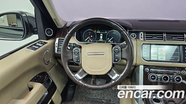 Land Rover Range Rover (IV) 4.4 SDV8 Vogue SE DIESEL 2014 — фото 13