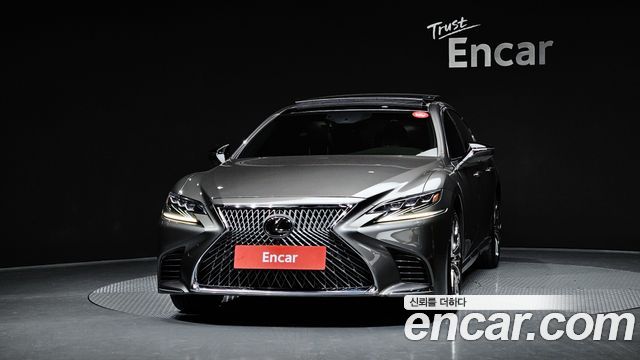 Lexus LS500 (V) 3.5 Luxury AWD 2018 — фото 3