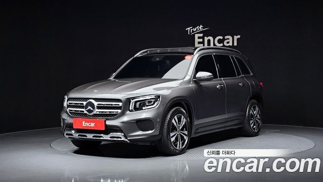 Mercedes-Benz GLB-Class (X247) GLB220