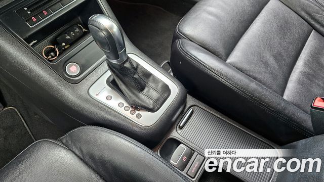 Volkswagen Tiguan 2.0 TDI Comfort 5N 2014 — фото 9