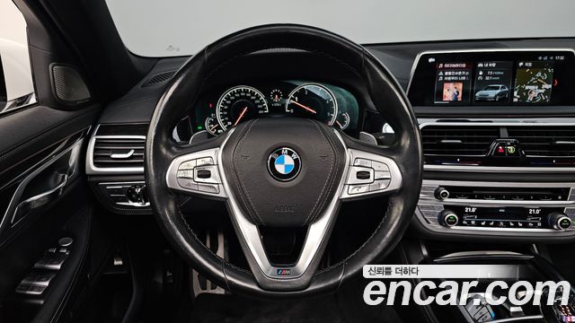 BMW 7 Series (G11) 730d xDrive M Sport 2018 — фото 13