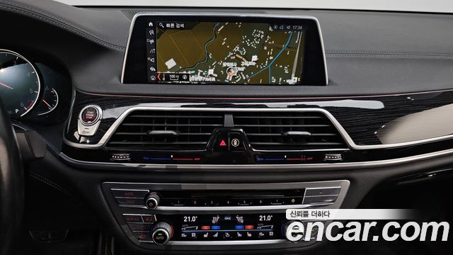 BMW 7 Series (G11) 730d xDrive M Sport 2018 — фото 14