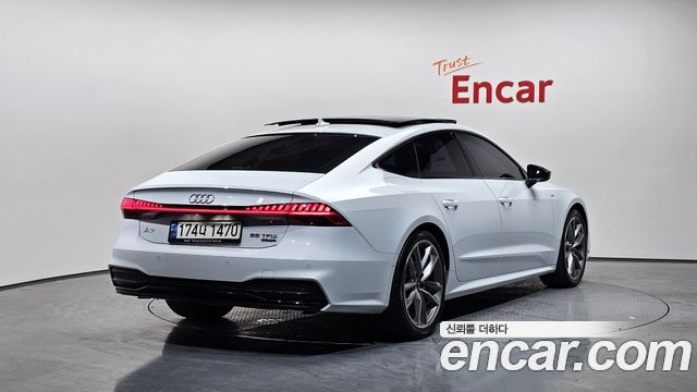 Audi A7 (4K) 55 TFSI Quattro Premium 2022 — фото 2