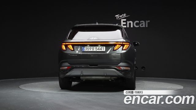 Hyundai Tucson (NX4) Gasoline 1.6 Turbo 4WD Inspiration 2021 — фото 4