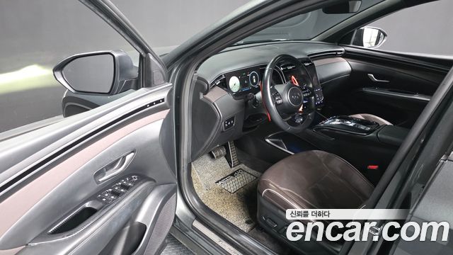 Hyundai Tucson (NX4) Gasoline 1.6 Turbo 4WD Inspiration 2021 — фото 10