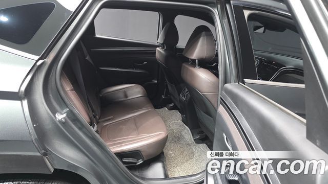 Hyundai Tucson (NX4) Gasoline 1.6 Turbo 4WD Inspiration 2021 — фото 12