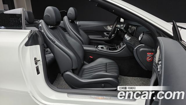 Mercedes-Benz E-Class (W213) E450 4MATIC Cabriolet 2021 — фото 11