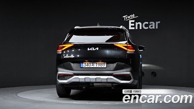 Kia Sportage (V) Diesel 2.0 2WD Prestige 2022 — фото 5