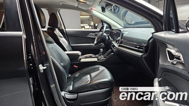 Kia Sportage (V) Diesel 2.0 2WD Prestige 2022 — фото 16