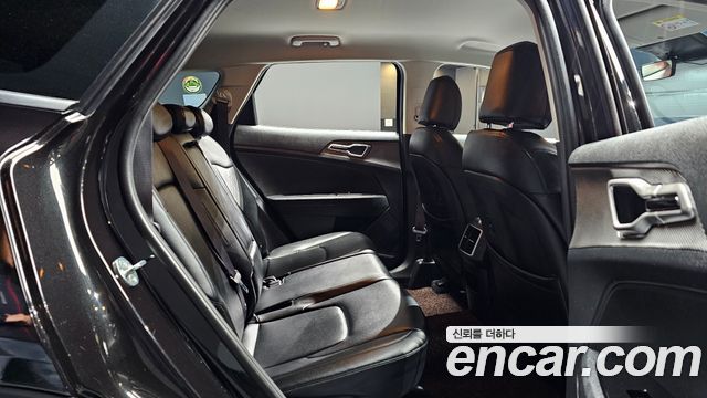 Kia Sportage (V) Diesel 2.0 2WD Prestige 2022 — фото 17