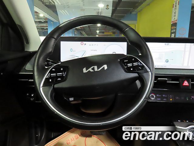 Kia EV6 Long Range Air 2022 — фото 10