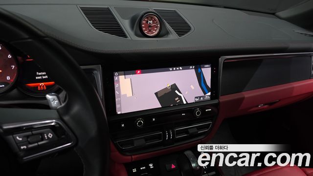 Porsche Macan 2.9 GTS 95B 2022 — фото 18