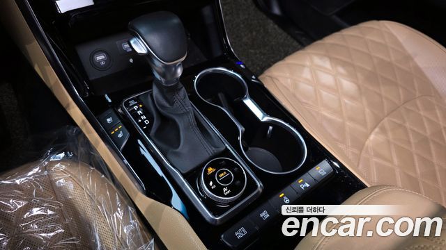 Kia Mohave The Master Diesel 3.0 4WD 6-Seater Masters 2021 — фото 9