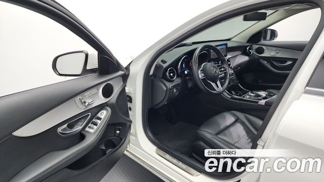 Mercedes-Benz C-Class (W205) C220 d 4MATIC 2020 — фото 10