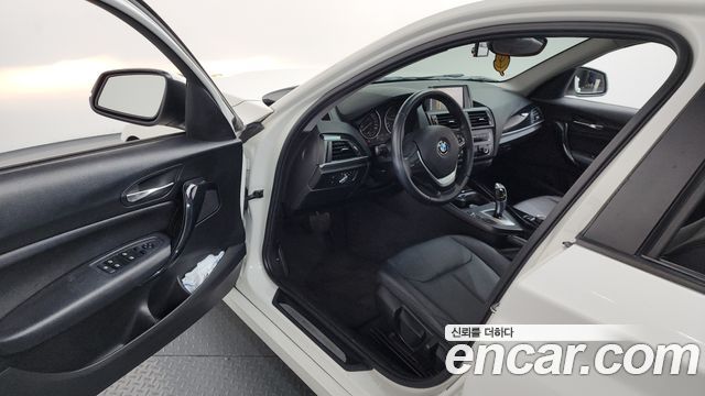BMW 1 Series (F20) 118d Urban 5Dr 2014 — фото 10