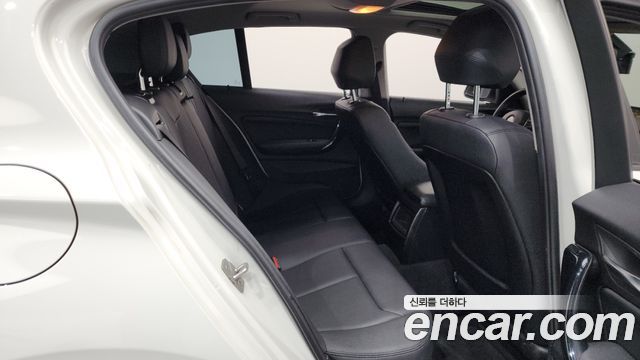 BMW 1 Series (F20) 118d Urban 5Dr 2014 — фото 12