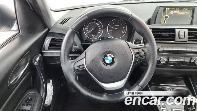 BMW 1 Series (F20) 118d Urban 5Dr 2014 — фото 13