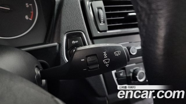 BMW 1 Series (F20) 118d Urban 5Dr 2014 — фото 14
