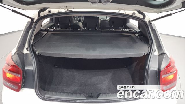 BMW 1 Series (F20) 118d Urban 5Dr 2014 — фото 20