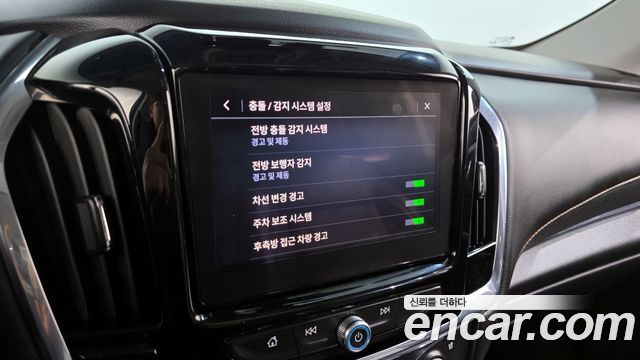 Chevrolet Traverse 3.6 AWD Redline 2020 — фото 20